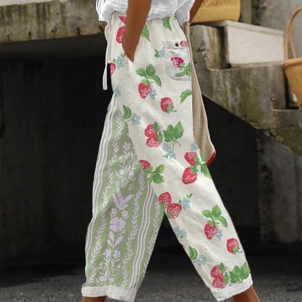 Strawberry Print Women's Casual Cotton Pants - White & Green